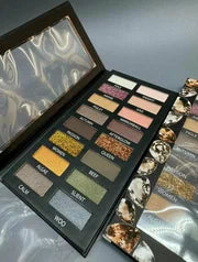 DoDo Girl 16 Color Pro Eyeshadow Palette: