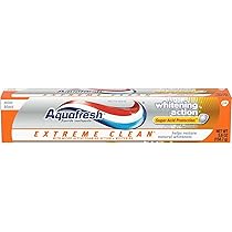 Aquafresh Extreme Clean Whitening Action Toothpaste, 75ml