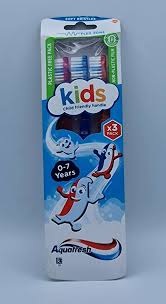 Aquafresh Kids Toothbrush 0-7 Years | Soft Bristle 3-Pack