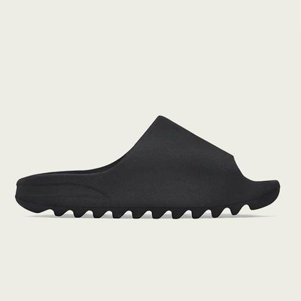 YZ SLIDES - ALL BLACK – choicemall